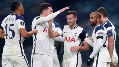 بعد تشيلسي.. توتنهام يسمح لممثلين عن الجماهير بحضور اجتماعات مجلس الإدارة