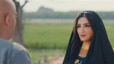 بفستان الزفاف.. جليلة تودع ابنها سليم الغريب قبل دفنه بالصراخ والعويل| فيديو