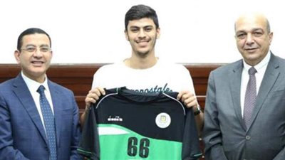 البنك الأهلي يضم موهبة حدائق الأهرام في كرة اليد