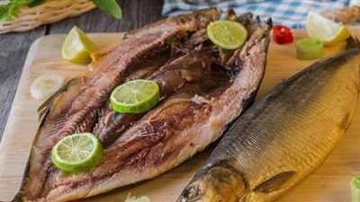 أسعار مستلزمات عيد الفطر داخل المجمعات الاستهلاكية | فيديو