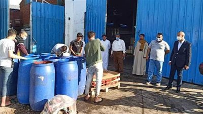 الصحة: ضبط وإعدام 223 طنًا و897  كيلو أغذية ومشروبات فاسدة