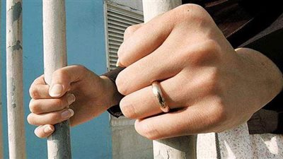 حبس أم خنقت رضيعتها حتى الموت فى الغربية