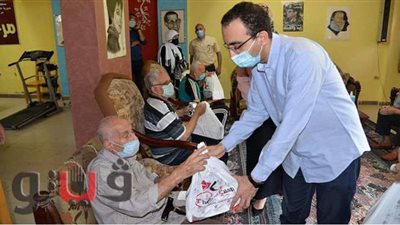 ١٠ صور تكشف احتفال محافظة الإسماعيلية بعيد الفطر مع المسنين والأيتام