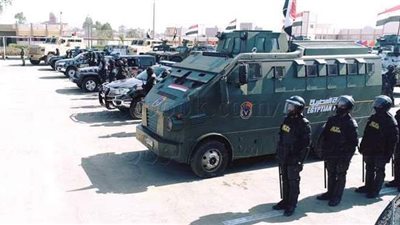 الداخلية تفعل خطة تأمين المواطنين فى عيد الفطر.. انتشار أمنى مكثف في محيط السجون والمنشآت الحيوية.. إغلاق المنتزهات والحدائق.. وتشديد الإجراءات في مداخل ومخارج المحافظات