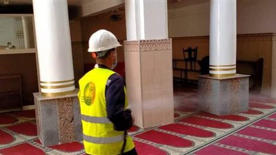 استعدادًا لصلاة العيد..  تطهير وتعقيم 4085 مسجدا بأسيوط