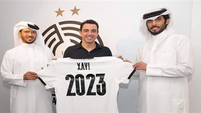 بعد أنباء عن قيادته برشلونة.. السد يجدد عقد تشافي حتى 2023