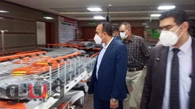 نائب محافظ المنيا يتابع سير العمل بمنظومة شبكات الأكسجين بالمستشفيات