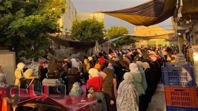 دون إجراءات احترازية.. سيدات الشرقية يؤدين صلاة عيد الفطر المبارك | صور