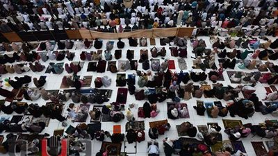 60 صورة ترصد صلاة العيد من جامع الأزهر الشريف