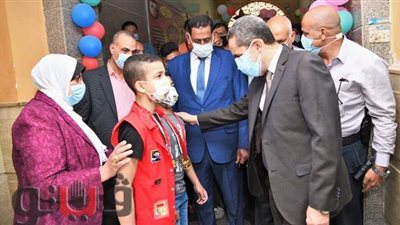 محافظ الغربية يشارك الأيتام فرحة عيد الفطر المبارك | صور