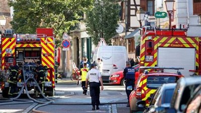 حريق في مصنع كيميائي بضواحي باريس.. ومخاوف من تلوث البيئة