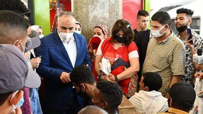 توزيع ستة آلاف هدية رمزية للأطفال بمحطات المترو الأكثر كثافة والتبادلية