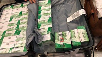 جمارك مطار القاهرة تحبط محاولة إدخال نباتات طبية مجهولة للبلاد