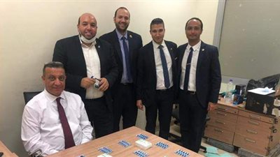 جمارك مطار القاهرة تحبط تهريب أقراص مخدرة