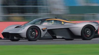 أستون مارتن تخطط لتطويرأسطولها وتجهز أول سيارة كهربائية 2025