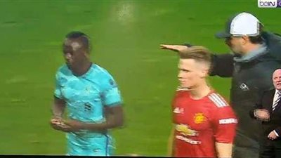 يورجن كلوب يكشف سبب رفض ساديو ماني مصافحته | فيديو