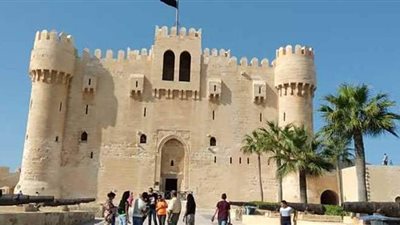 آثار الإسكندرية: إقبال متوسط على قلعة قايتباى بعيد الفطر
