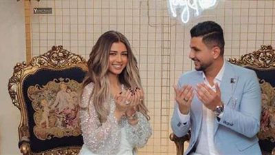 علي غزلان يحتفل بخطوبته على ملكة جمال مصر السابقة | صور