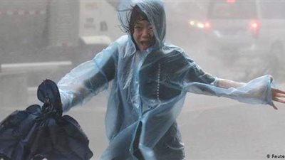 غضب إلهي على منشأ كورونا.. مصرع وإصابة المئات في إعصار بمدينة ووهان الصينية