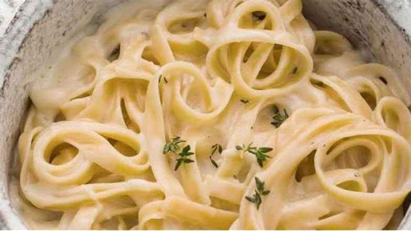 مكرونة بالوايت صوص