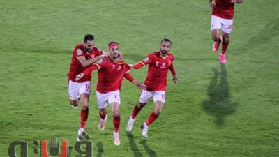 طاهر محمد طاهر يسجل هدف الأهلي الأول في صن داونز