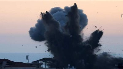 الطائرات الإسرائيلية تستهدف منزل رئيس حركة 