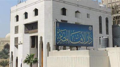 ما حكم شراء جهاز طبي من زكاة المال؟.. الإفتاء تجيب