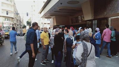 رغم كورونا.. زحام على السينما ومنطقة محطة الرمل بالإسكندرية