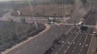 لحظة سقوط صاروخ في أسدود جنوب إسرائيل |فيديو