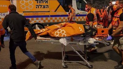 لحظة انهيار مدرج داخل معبد يهودي غرب القدس | فيديو