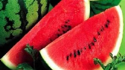 الزراعة تنفي انتشار بطيخ وخوخ مسرطن بالأسواق