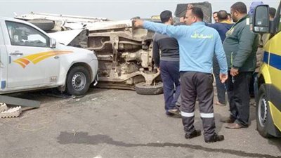 التحقيق في مصرع شخص وزوجته في حادث سير بطريق العياط