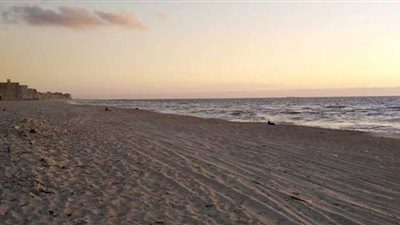 «شواطئ العجمي»سيطرة خلال العيد وتمنع دخول أي شخص| صور