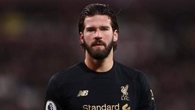 لقطة نادرة.. أليسون بيكير يمنح ليفربول انتصارا مثيرا على ويست بروميتش | فيديو