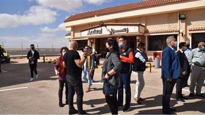 محافظ مطروح: رحلات الشارتر بشرة خير وعائد اقتصادي | صور