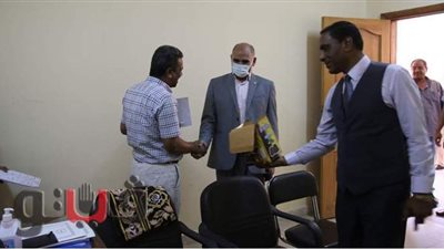 رئيس جامعة الأقصر يتفقد سير العملية التعليمية عقب انتهاء إجازة العيد