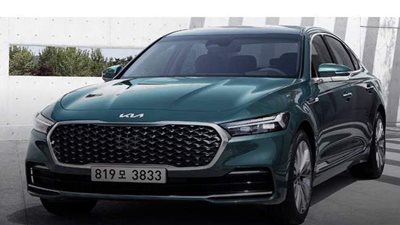 كيا تكشف عن النسخة المحسنة لسيارتها الفاخرة k9 بقوة 419 حصانا