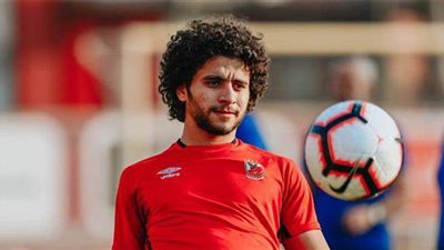 إصابة محمد محمود لاعب الأهلي بفيروس كورونا