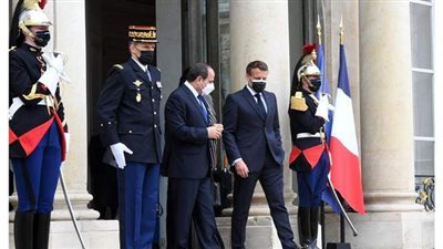 ماكرون: بحثت مع السيسي وقف إطلاق النار بغزة وتوحيد الفصائل الفلسطينية