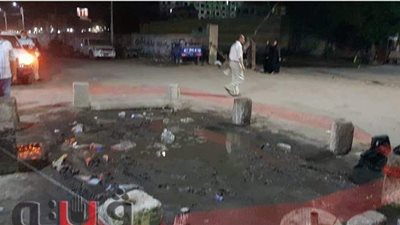 كسر خط مياه رئيسي بحي الغمراوي في بني سويف | صور