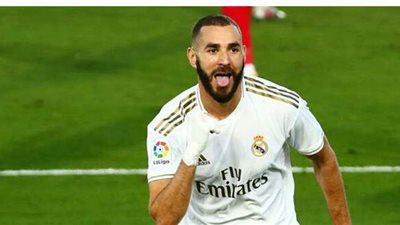 مفاجأة.. ديشامب يدرس إعادة بنزيما للمنتخب الفرنسي في اليورو