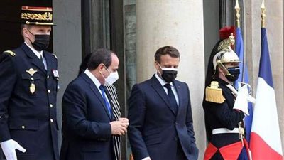 السيسي يشارك في قمة تمويل الاقتصاديات الأفريقية بباريس.. بعد قليل