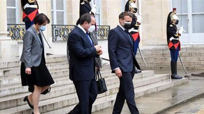 قمة «مصرية - فرنسية - أردنية» لبحث تطورات الأوضاع الفلسطينية ووقف إطلاق النار