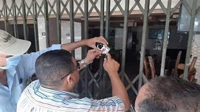 470 محضرا لمحال القاهرة بسبب مواعيد الغلق