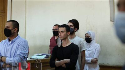 مودة الأدهم للقاضي: «اديني دقيقة هقول حاجة مهمة.. اعتبرنى زي بنتك» | فيديو