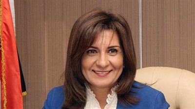 وزيرة الهجرة ورئيس البورصة يفتتحان جلسة التداول لتحفيز المصريين بالخارج على الاستثمار