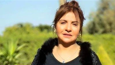 مصابة بكورونا.. نقل الفنانة فاطمة الكاشف للمستشفى بعد تدهور حالتها الصحية
