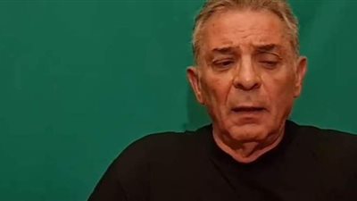 الفنان محمود حميدة يبكي من أجل فلسطين