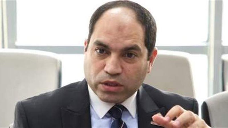 عمرو درويش