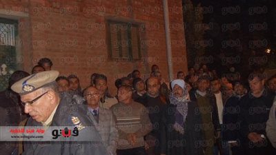 بالفيديو والصور.. أهالى الفيوم يشيعون ضحية حادث مديرية أمن الدقهلية